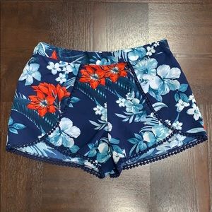 Jessica Simpson Printed Shorts